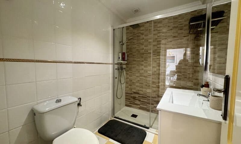 4-Bedroom Villa in Parque las Naciones, Torrevieja - 33