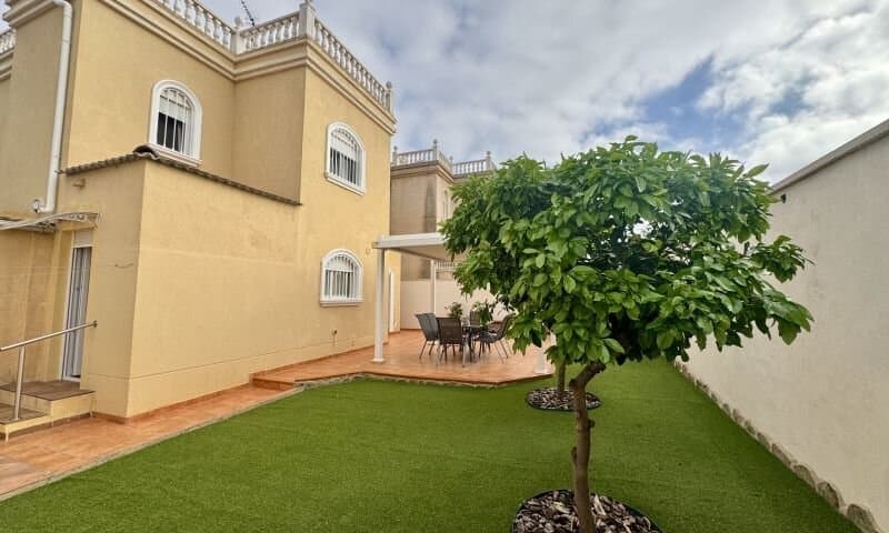 4-Bedroom Villa in Parque las Naciones, Torrevieja - 5