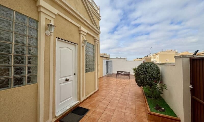 4-Bedroom Villa in Parque las Naciones, Torrevieja - 6