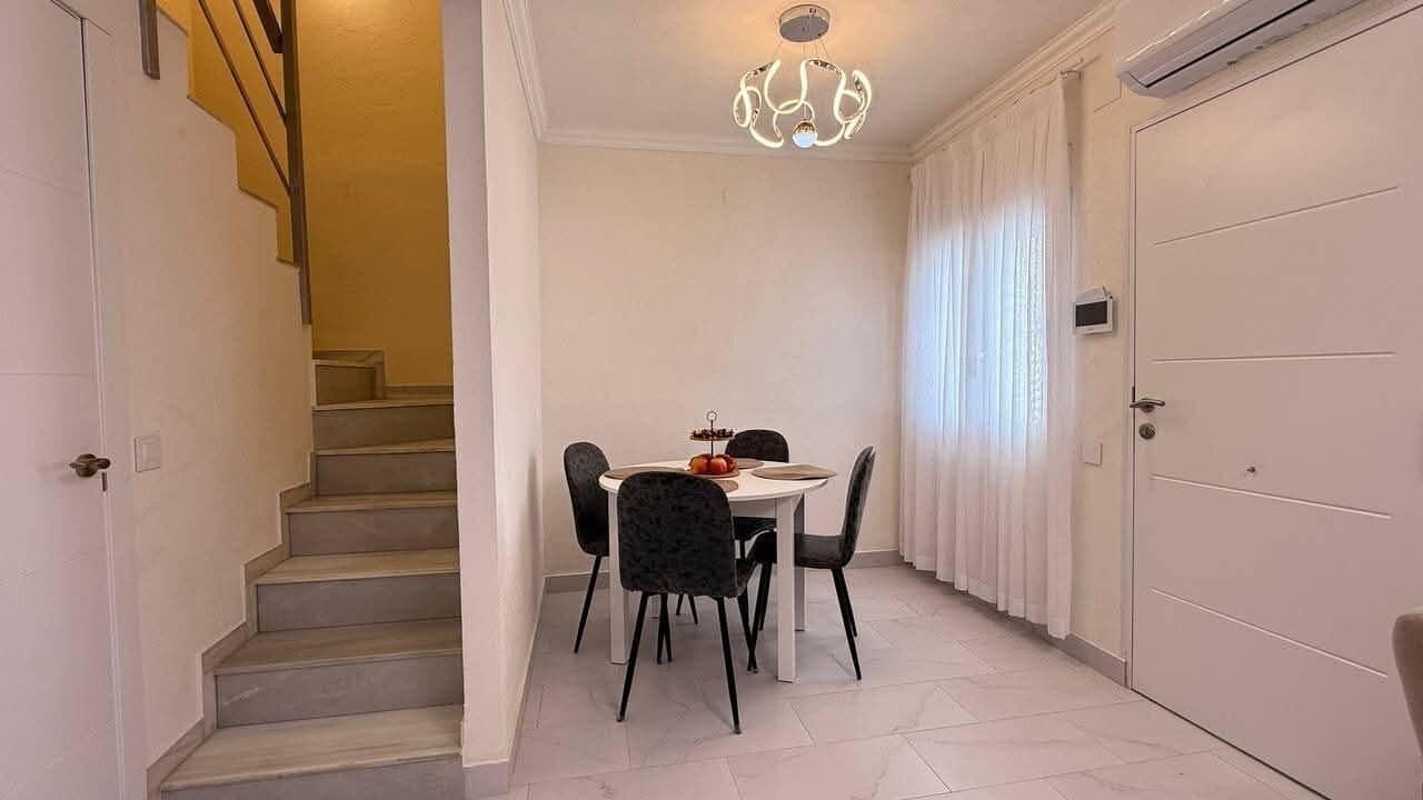 Casa de 3 Dormitorios en Playa del Cura, Torrevieja - 8