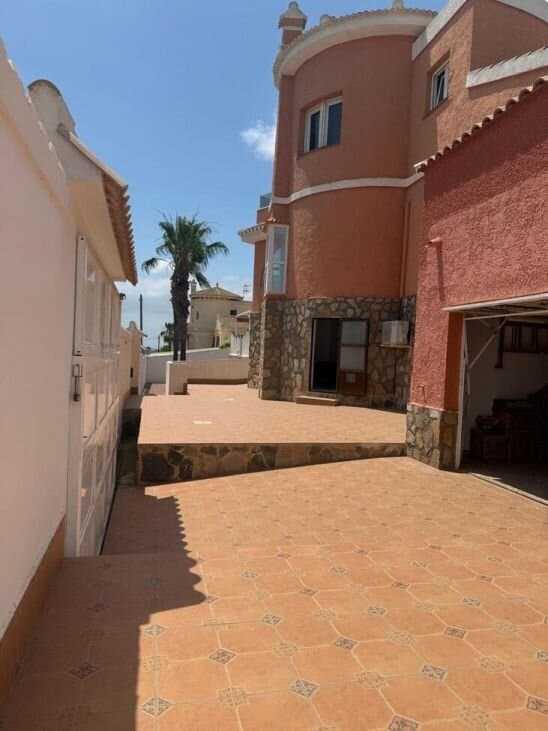 Villa de 3 Dormitorios en Comunidad Valenciana, Almoradi - 11