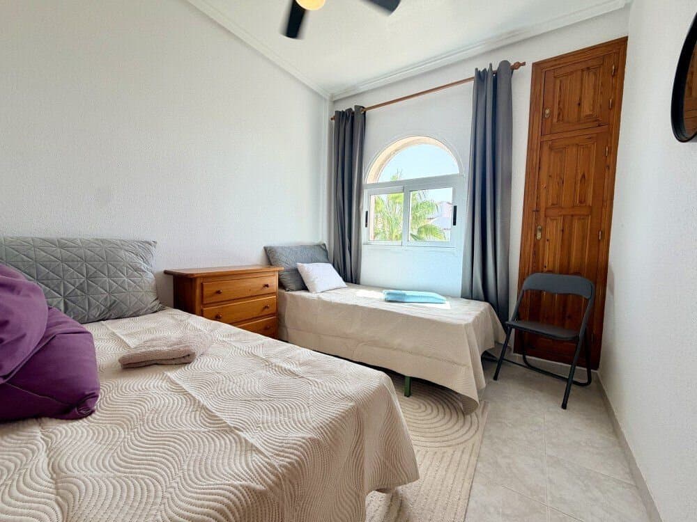 2-Bedroom Penthouse in Rojales - 23