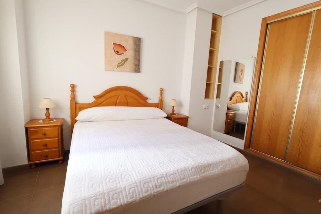 1-Bedroom Apartment in Torrevieja, Torrevieja - 8
