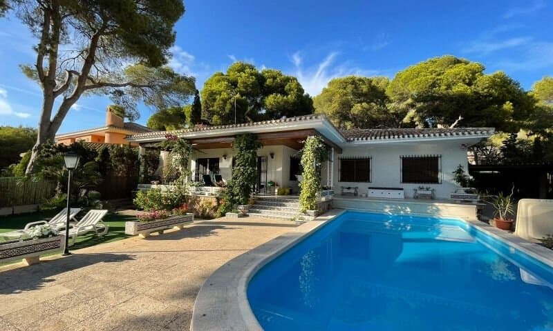 6-Zimmer Villa in Campoamor, Orihuela Costa - 4