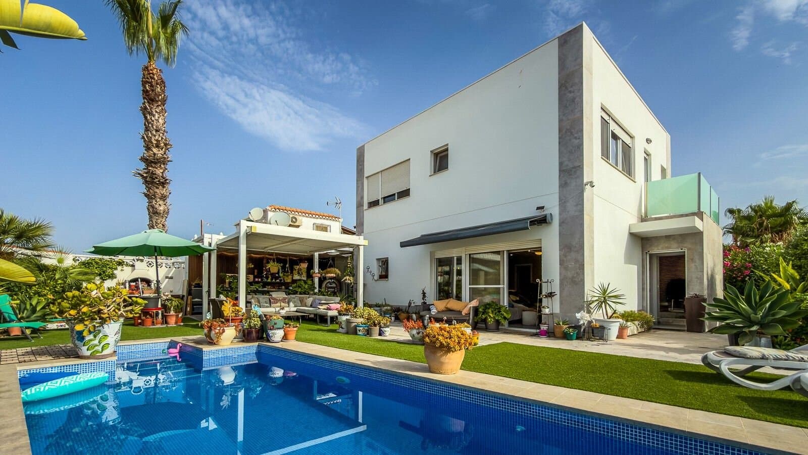 2-Bedroom Villa in Centro, Torrevieja - 16