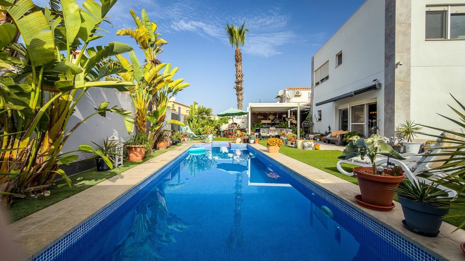 2-Bedroom Villa in Centro, Torrevieja - 2