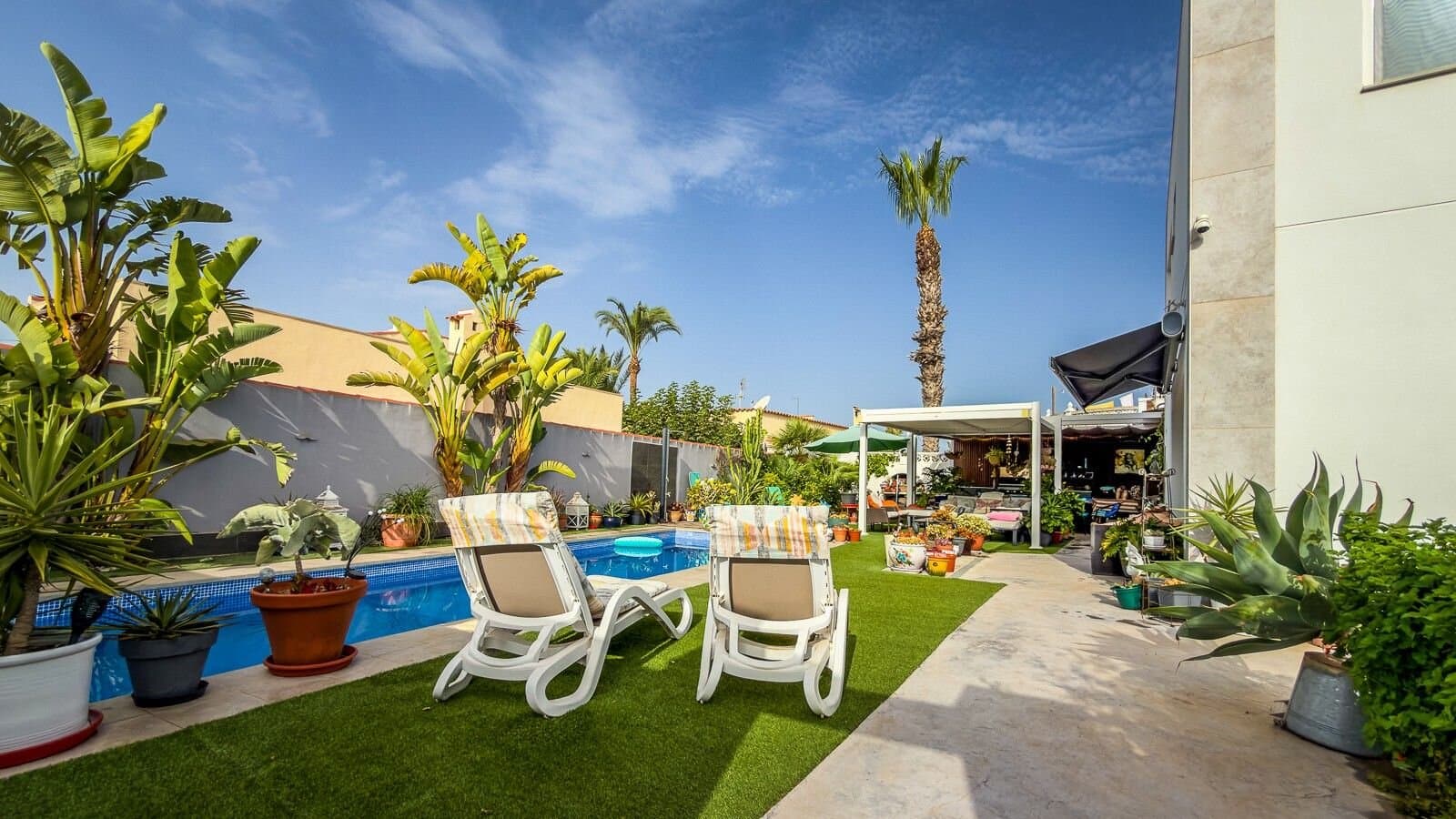 2-Bedroom Villa in Centro, Torrevieja - 4