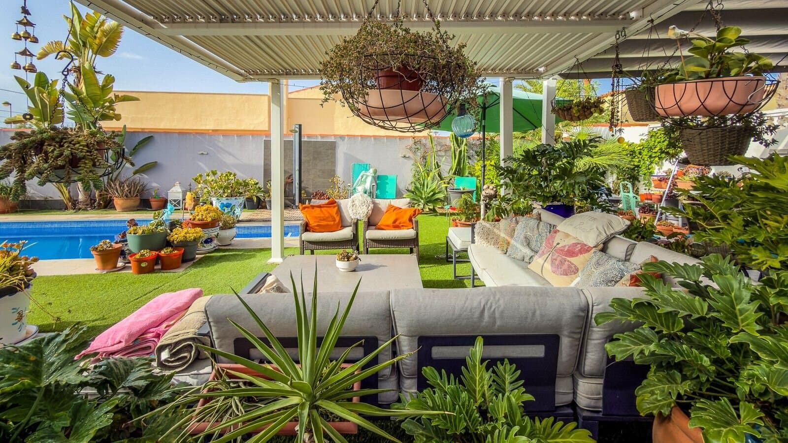 2-Bedroom Villa in Centro, Torrevieja - 9