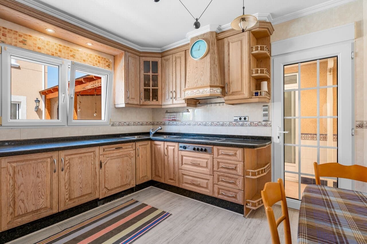 Villa de 7 Dormitorios en Pilar de la Horadada - 37