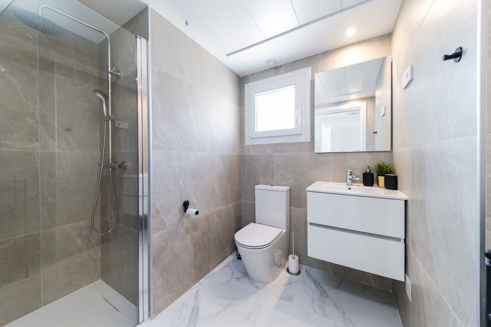 2-Bedroom Apartment in Centro, Torrevieja - 15