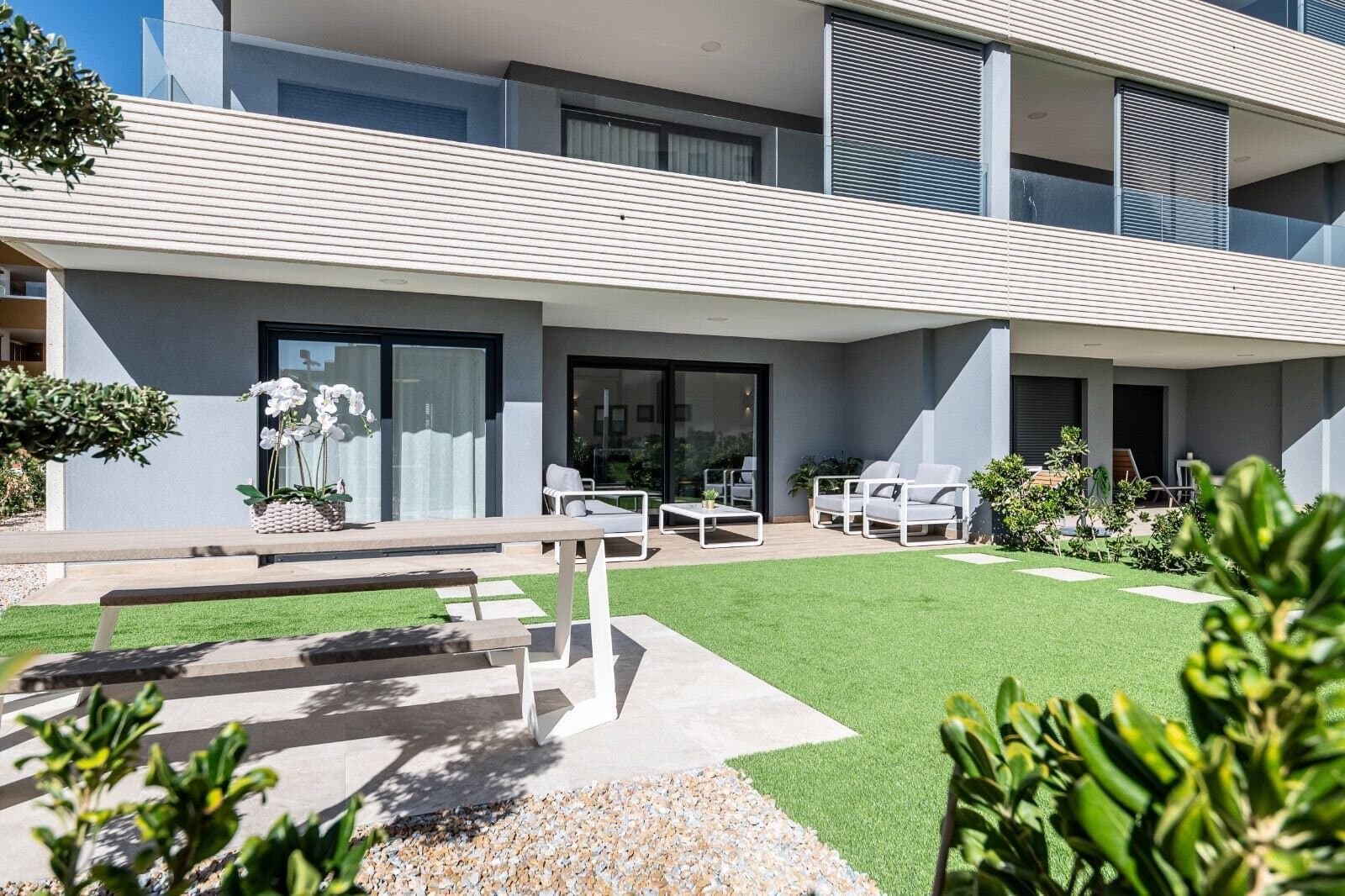 2-Bedroom Apartment in Centro, Torrevieja - 2