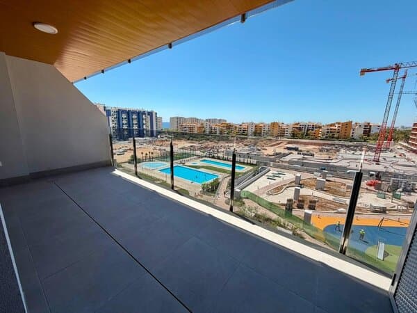 Apartamento de 2 Dormitorios en Punta Prima, Torrevieja