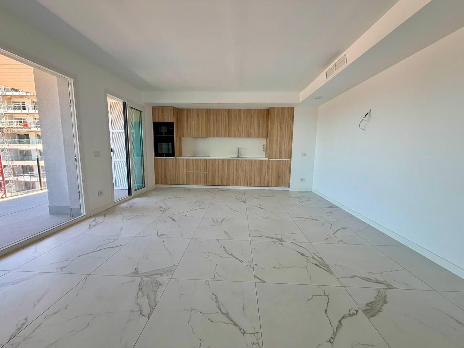 Apartamento de 2 Dormitorios en Punta Prima, Torrevieja - 10