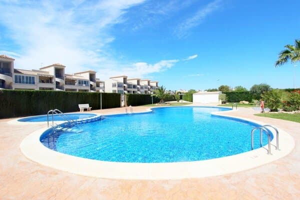 Apartamento de 2 Dormitorios en Los Balcones - Los Altos del Edén, Torrevieja