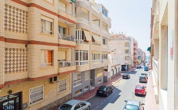 Apartamento de 2 Dormitorios en Estacion de Autobuses, Torrevieja