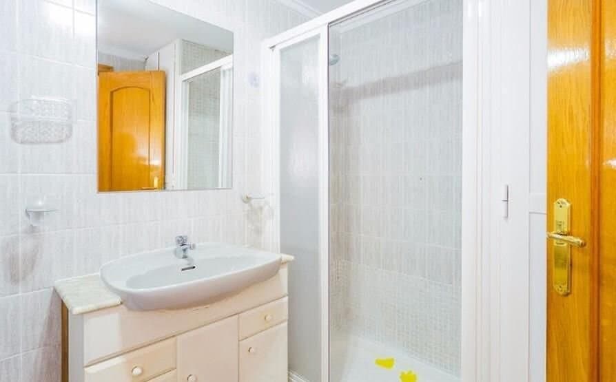 Apartamento de 2 Dormitorios en Estacion de Autobuses, Torrevieja - 15