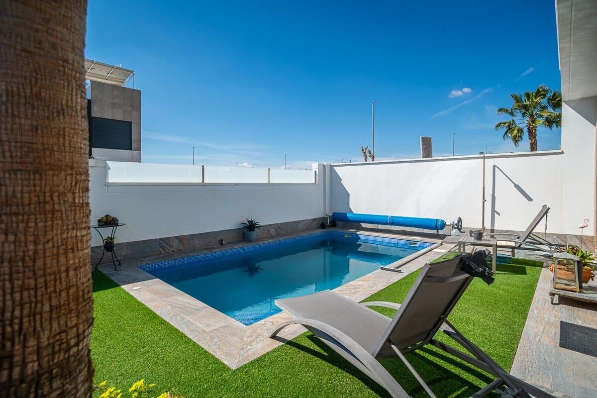 Villa de 3 Dormitorios en Pilar de la Horadada - 34