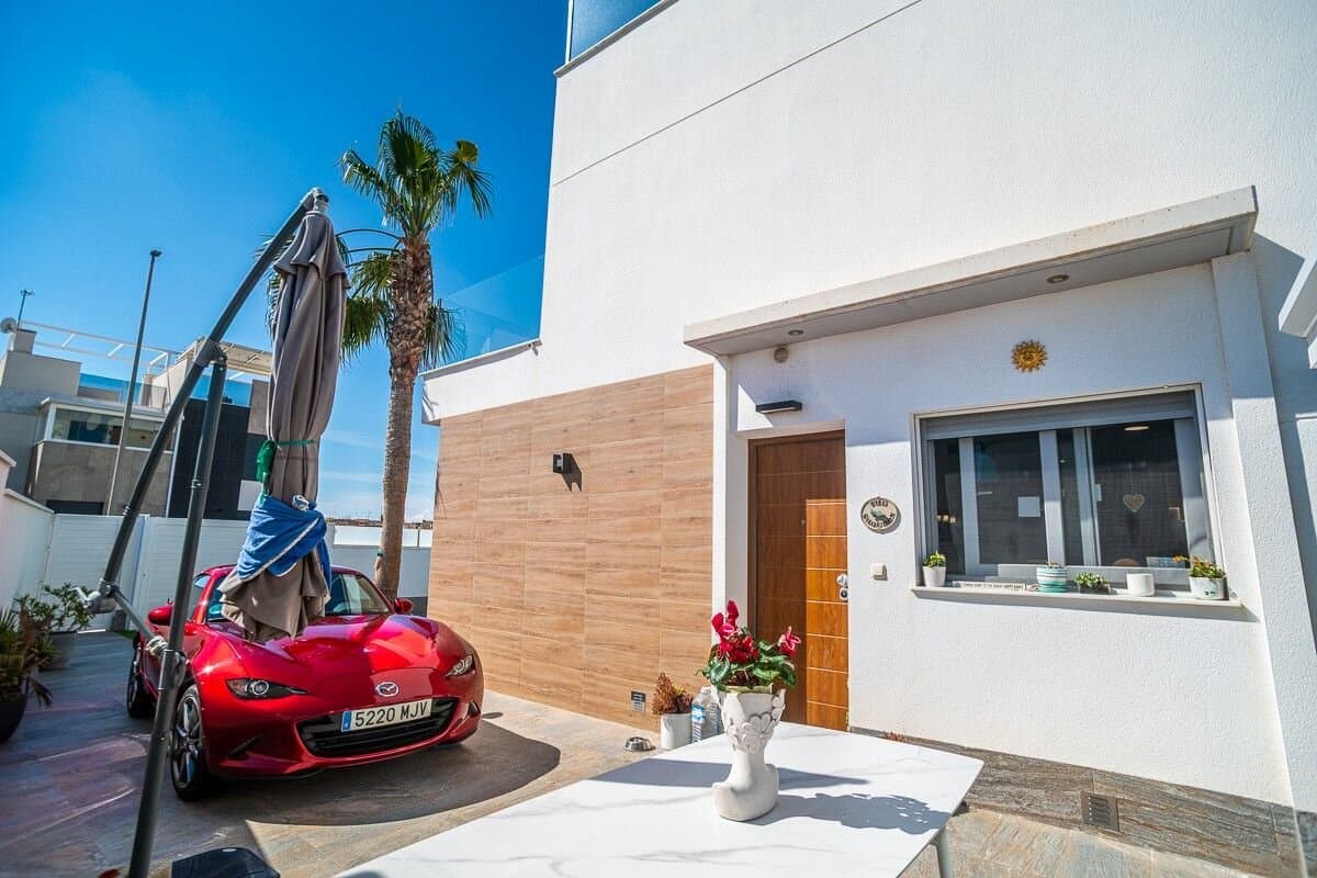 Villa de 3 Dormitorios en Pilar de la Horadada - 35