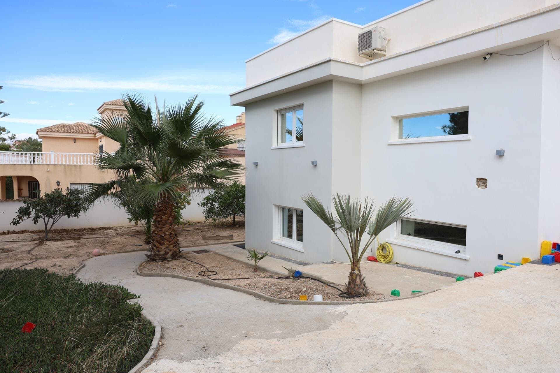 Villa de 5 Dormitorios en Rojales - 9