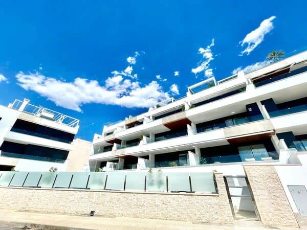 Apartamento de 3 Dormitorios en Pueblo 4, Benijofar