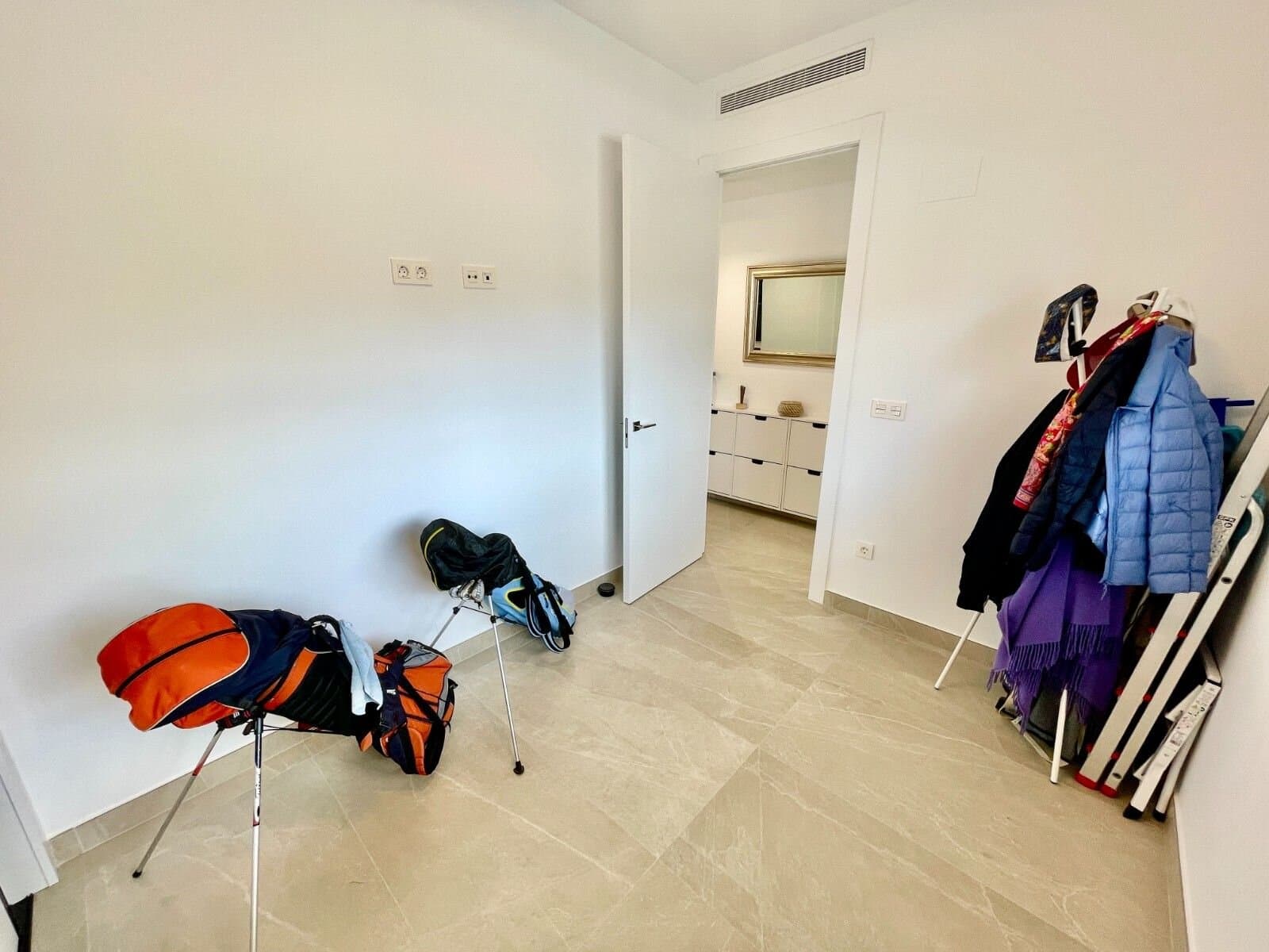 Apartamento de 3 Dormitorios en Pueblo 4, Benijofar - 5