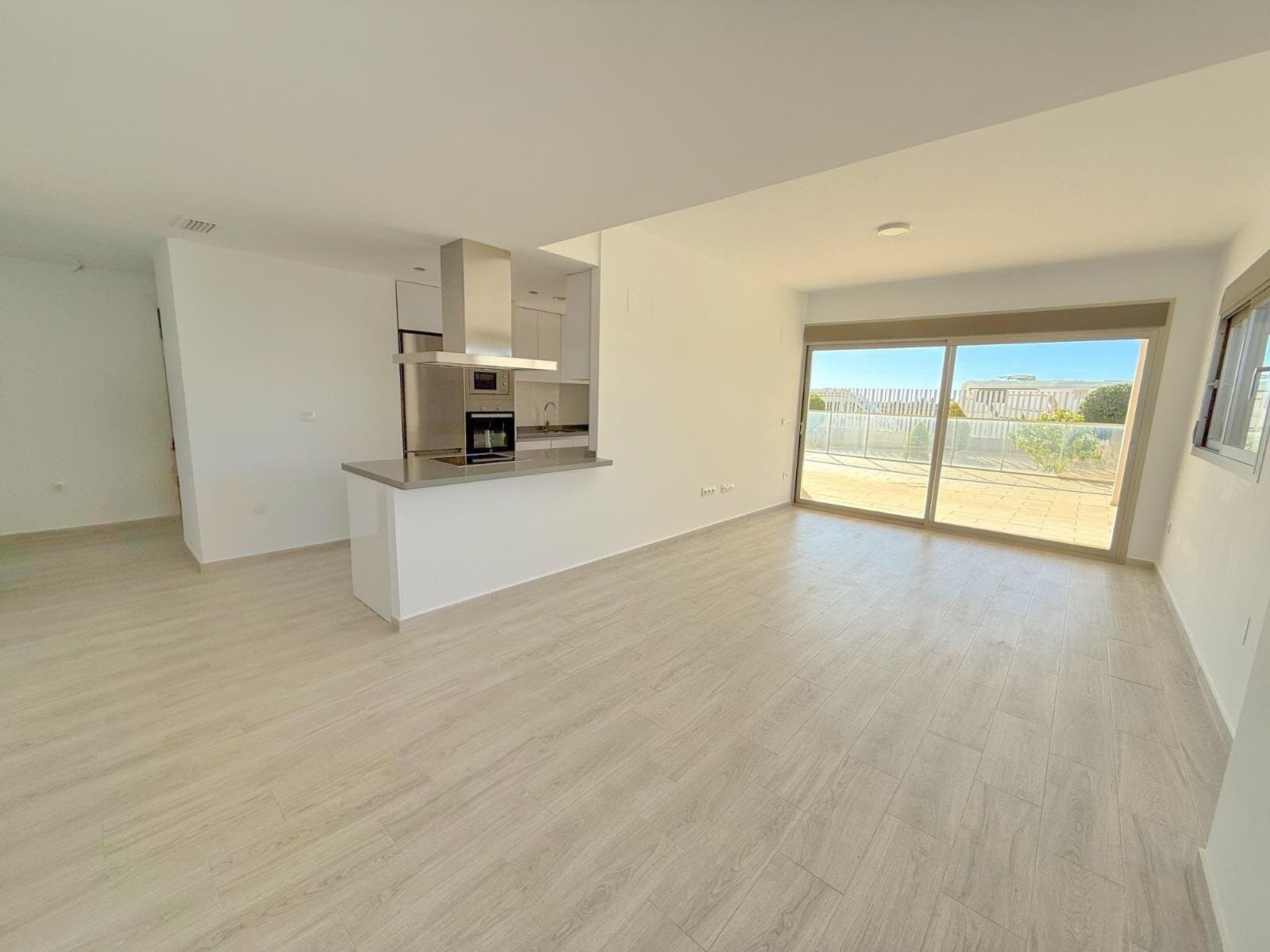 Apartamento de 3 Dormitorios en Los Dolses, Orihuela Costa - 31