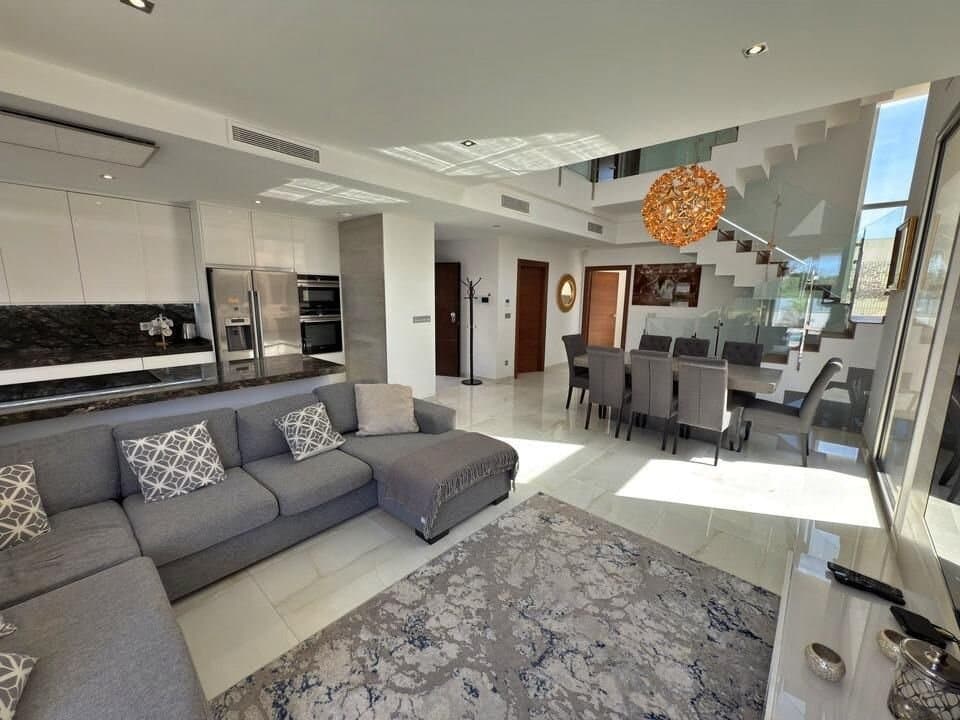 5-Bedroom Villa in Villamartín-las Filipinas, Orihuela Costa - 15