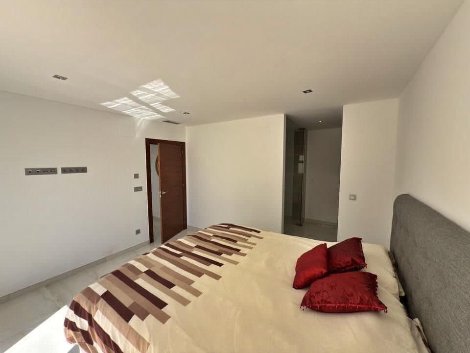 5-Bedroom Villa in Villamartín-las Filipinas, Orihuela Costa - 21
