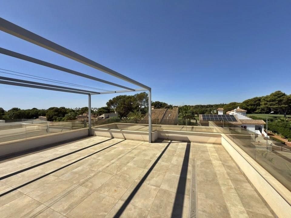 5-Bedroom Villa in Villamartín-las Filipinas, Orihuela Costa - 35