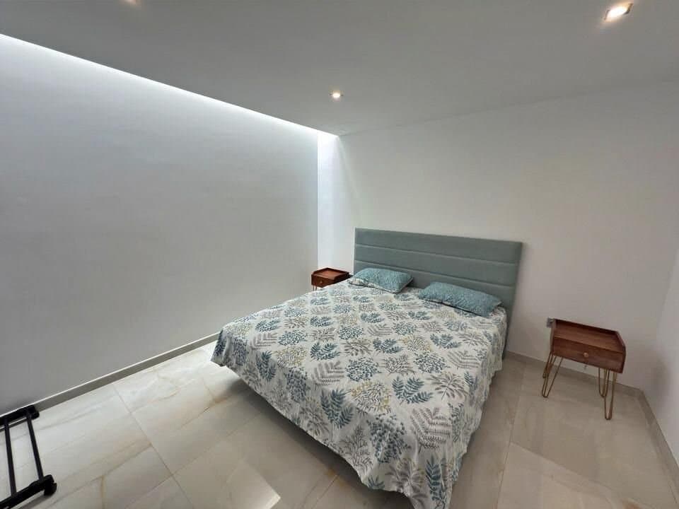 5-Bedroom Villa in Villamartín-las Filipinas, Orihuela Costa - 40