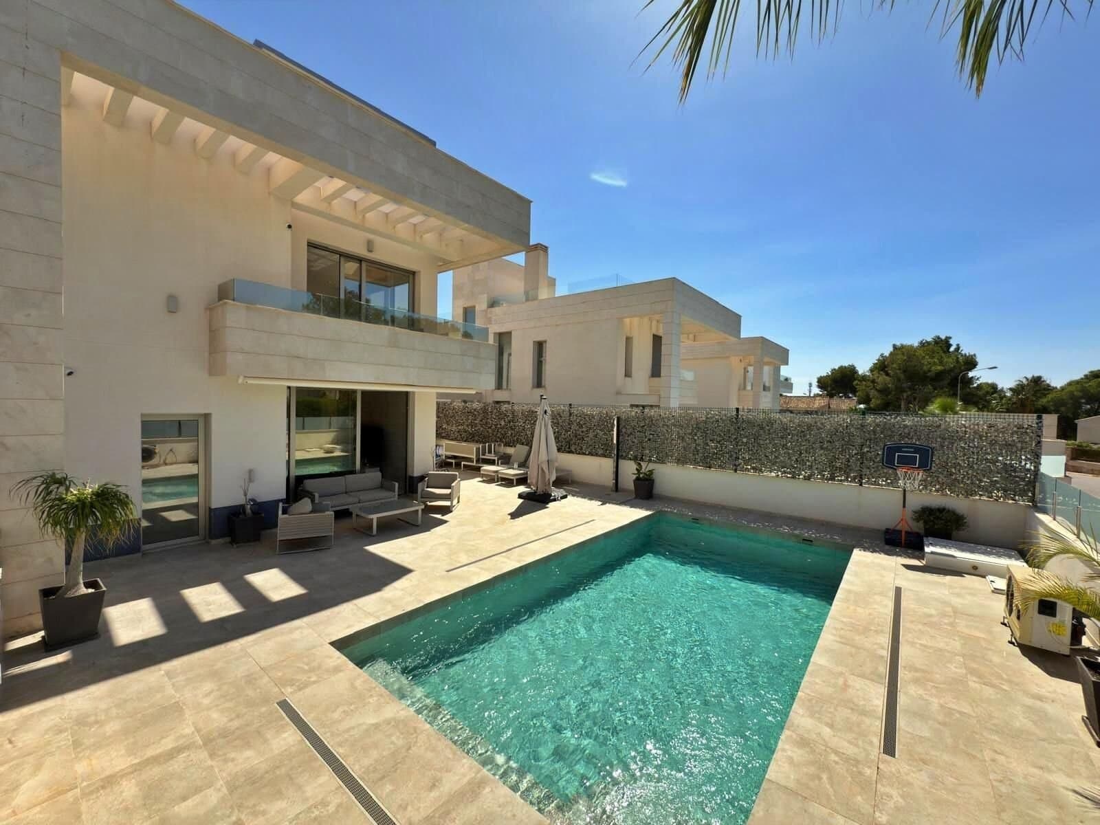 5-Bedroom Villa in Villamartín-las Filipinas, Orihuela Costa - 49