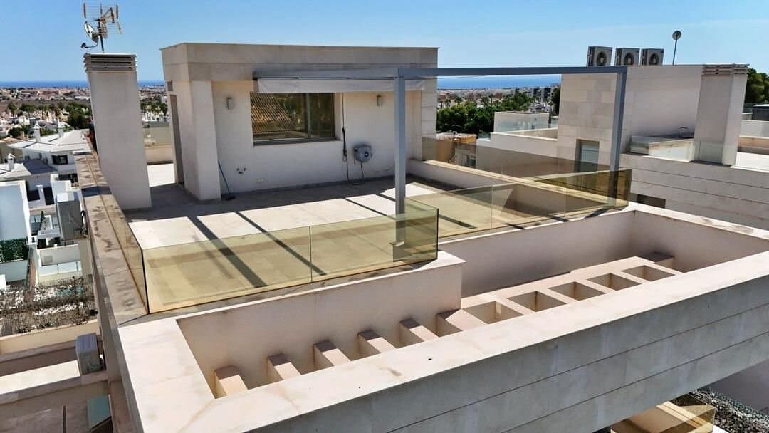 5-Bedroom Villa in Villamartín-las Filipinas, Orihuela Costa - 7