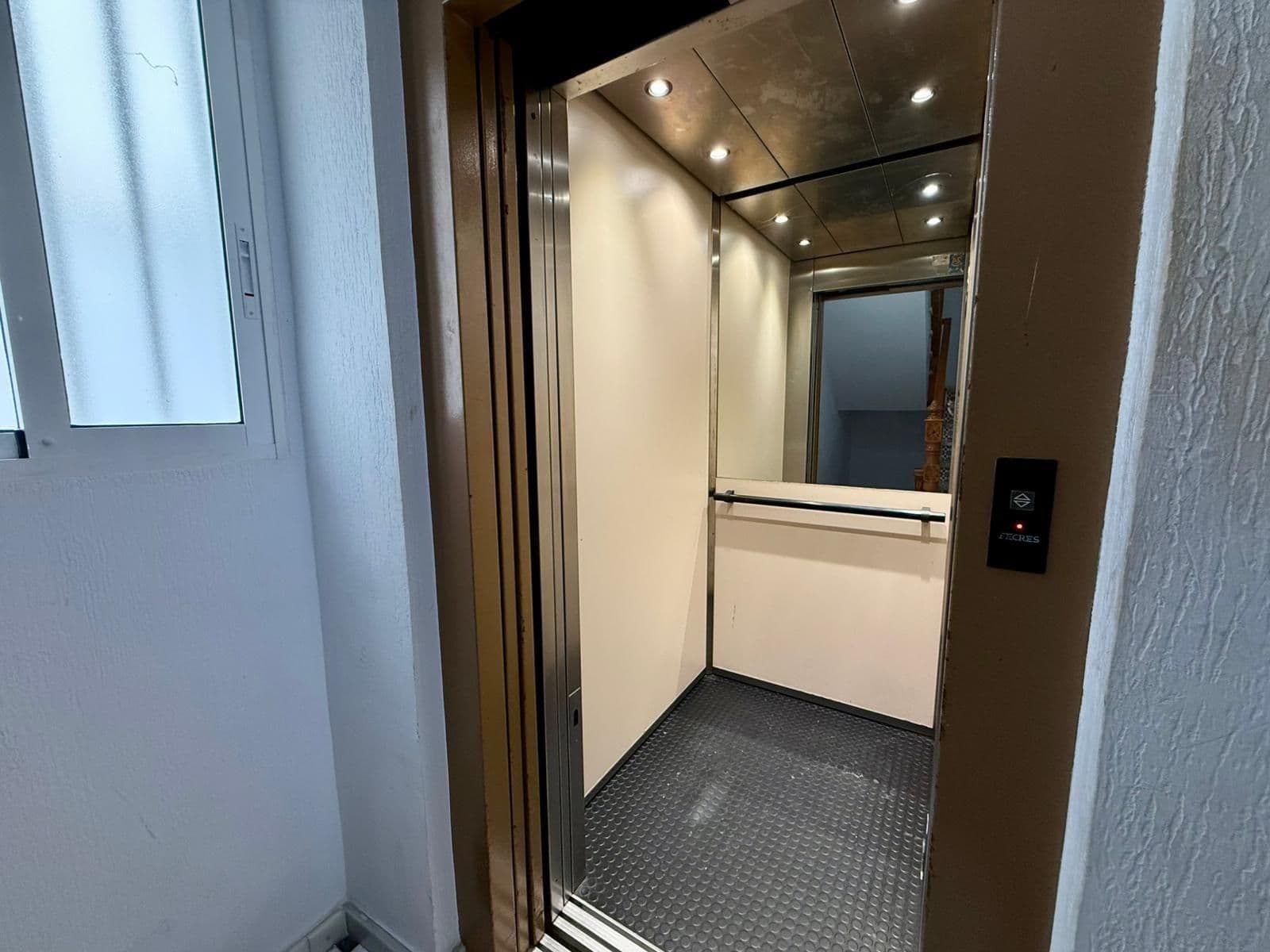 Apartamento de 2 Dormitorios en Estacion de Autobuses, Torrevieja - 33