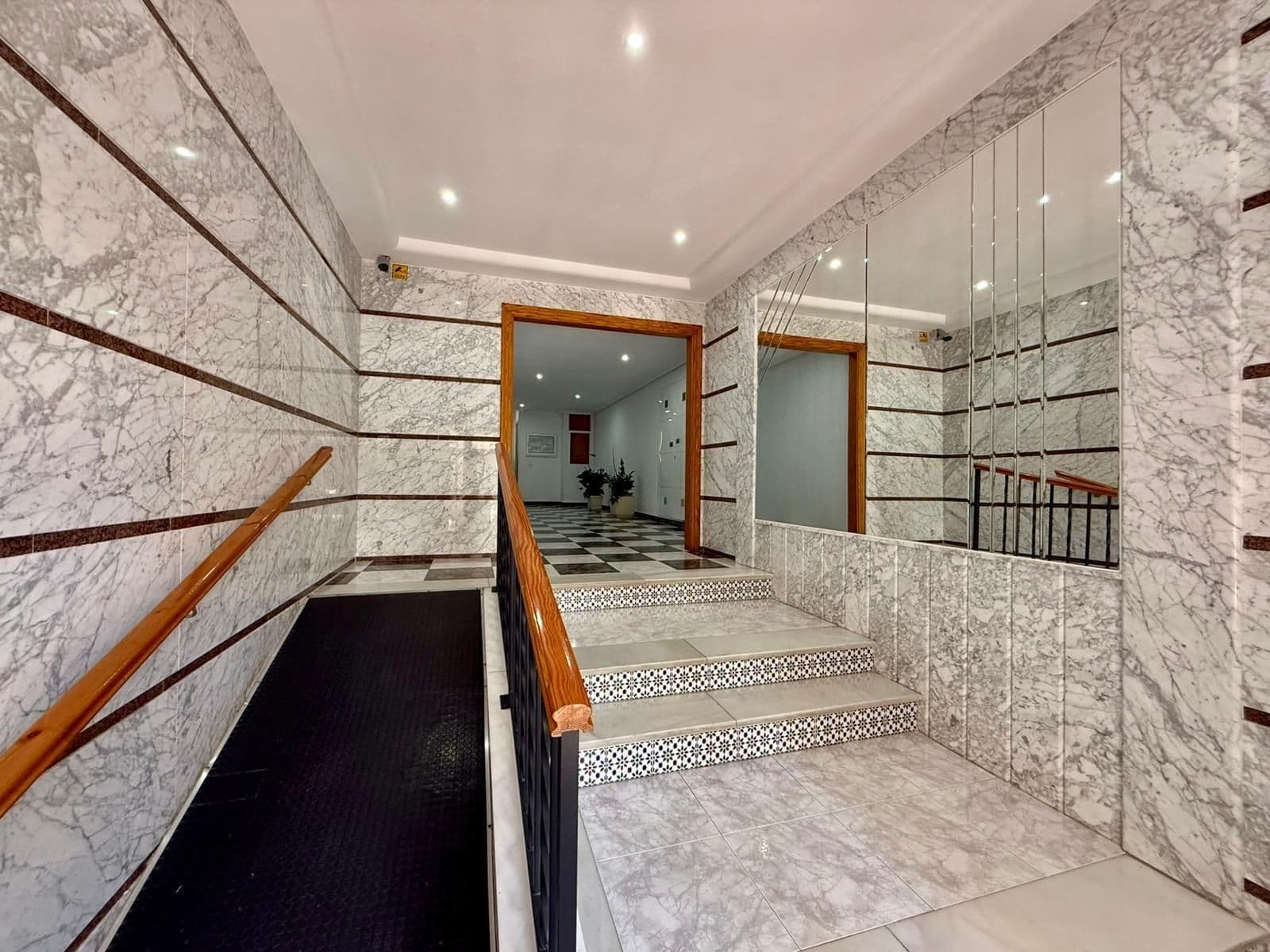 Apartamento de 2 Dormitorios en Estacion de Autobuses, Torrevieja - 34