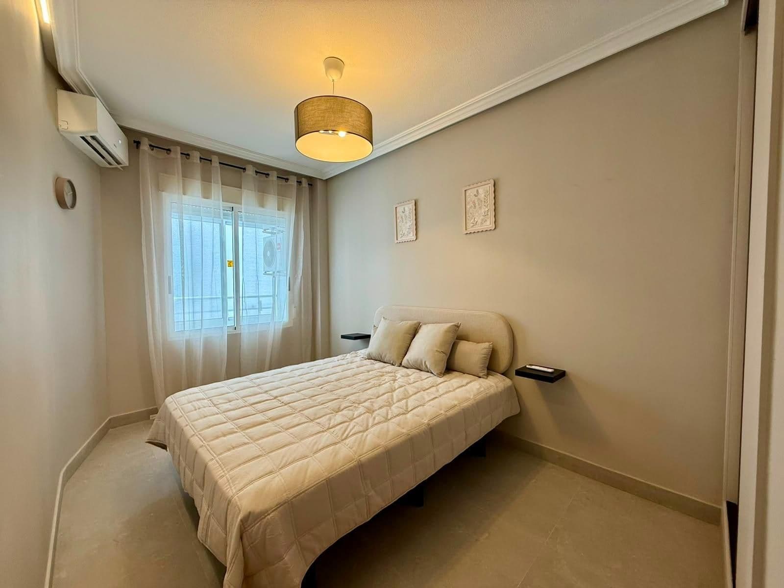 Apartamento de 2 Dormitorios en Estacion de Autobuses, Torrevieja - 5