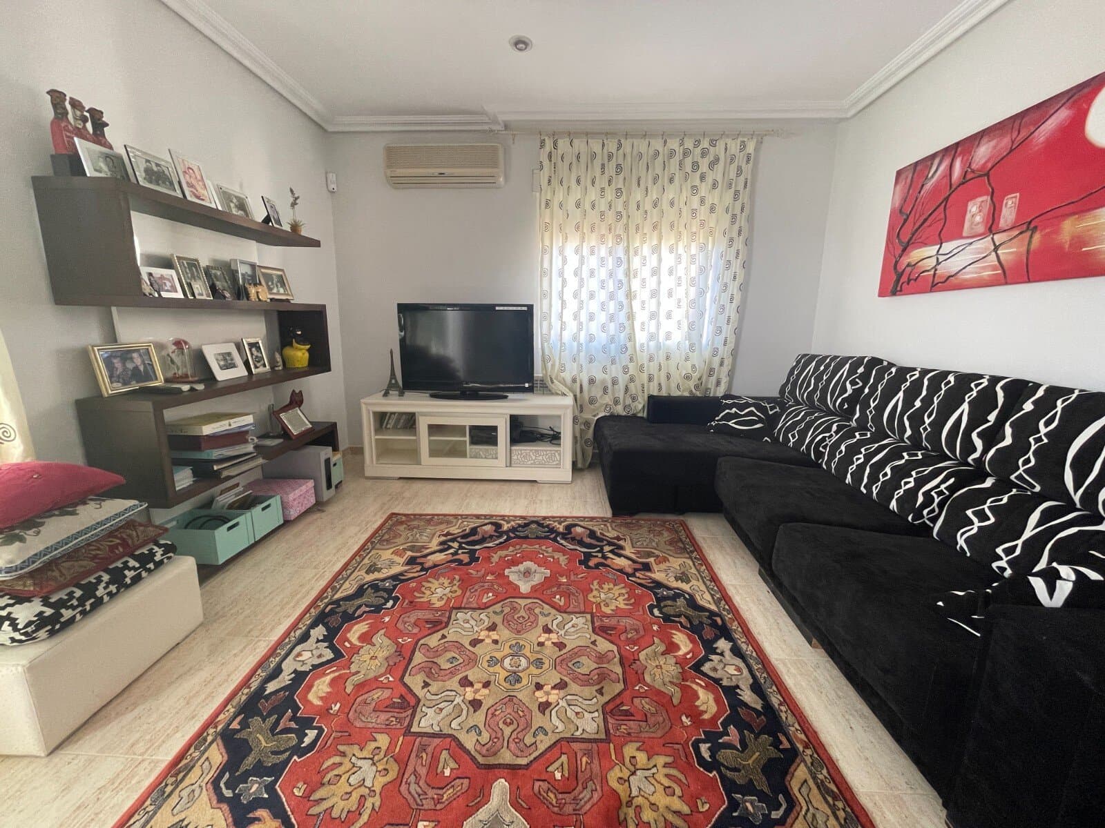 Villa de 4 Dormitorios en Urbanizaciones, Guardamar del Segura - 29