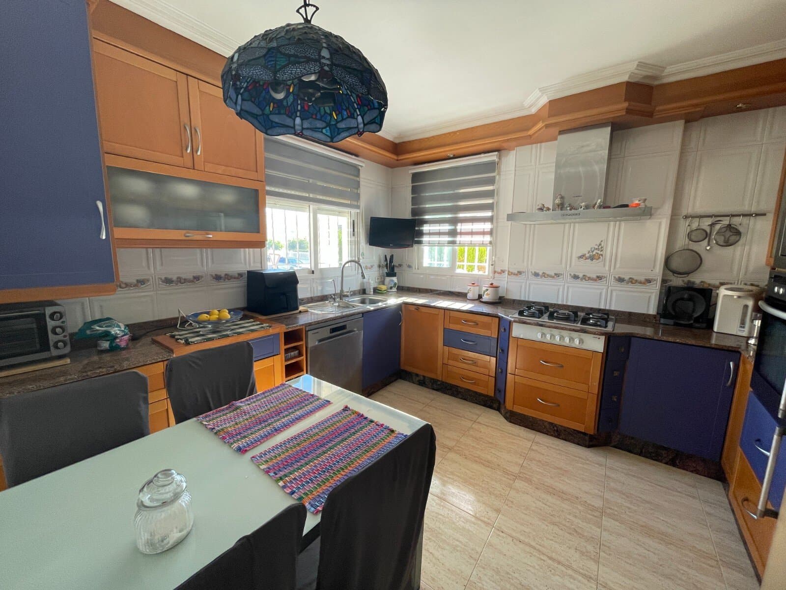Villa de 4 Dormitorios en Urbanizaciones, Guardamar del Segura - 3