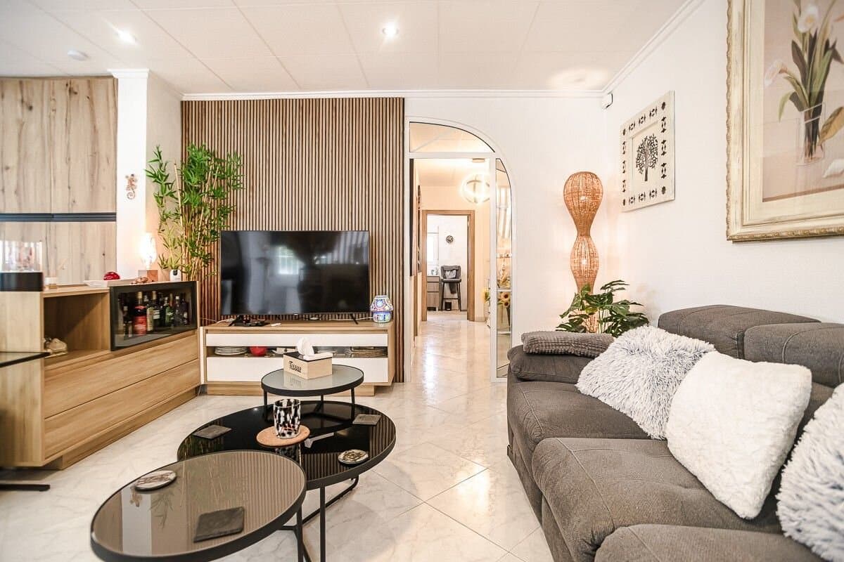 Villa de 3 Dormitorios en La Marina, San Fulgencio - 14