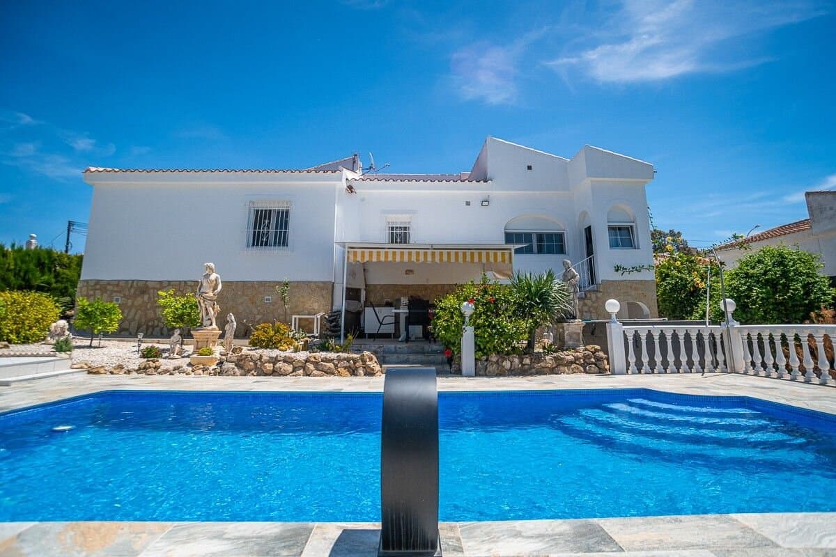Villa de 3 Dormitorios en La Marina, San Fulgencio - 2