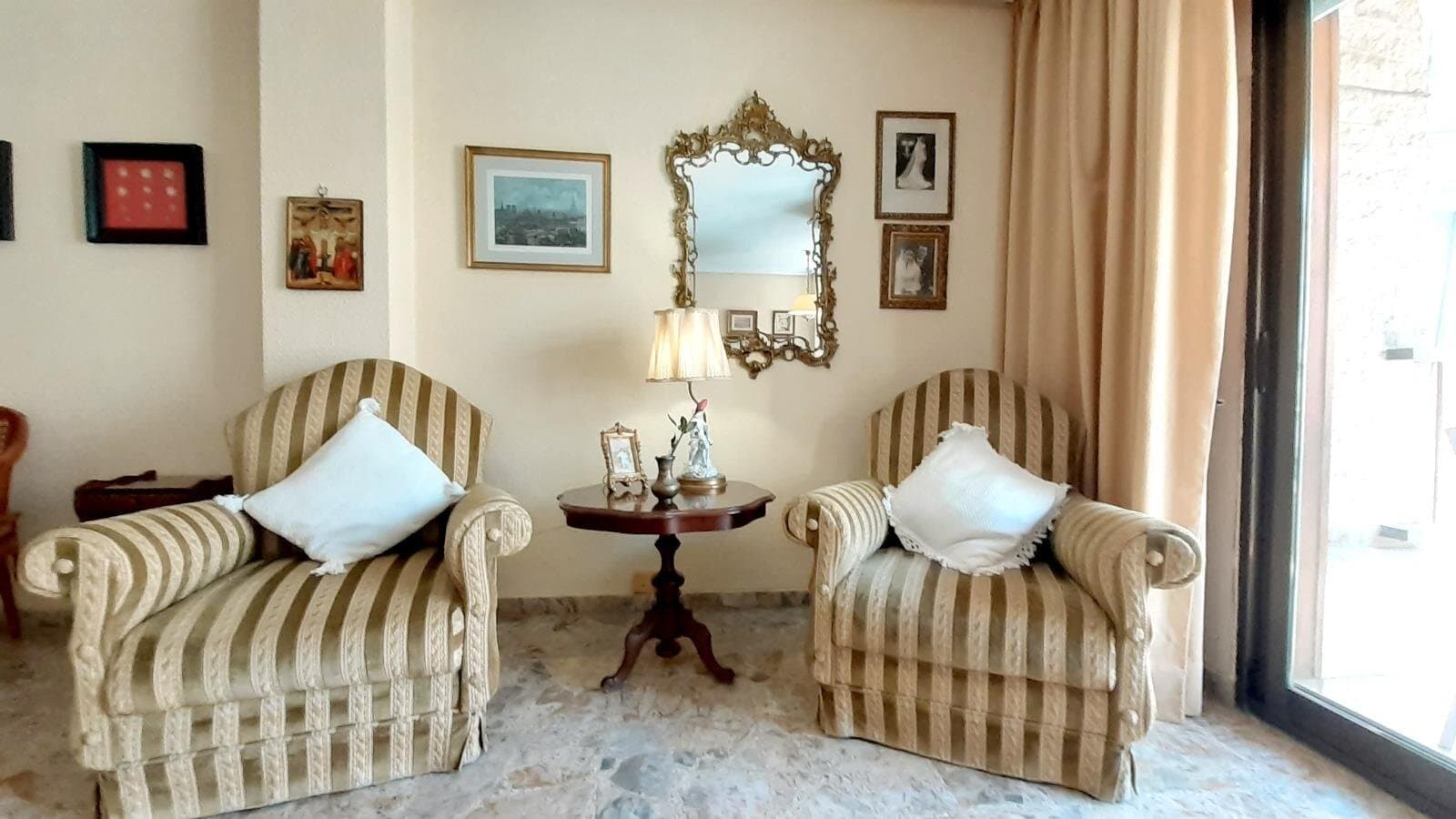 4-Bedroom Apartment in Torrevieja, Torrevieja - 36