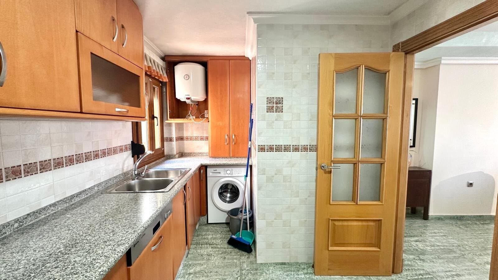 2-Bedroom Penthouse in Torrevieja, Torrevieja - 13