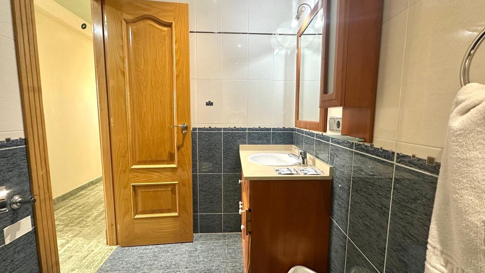 2-Bedroom Penthouse in Torrevieja, Torrevieja - 25
