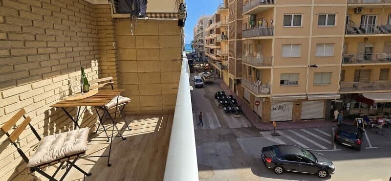 2-Bedroom Apartment in Torrevieja - 9