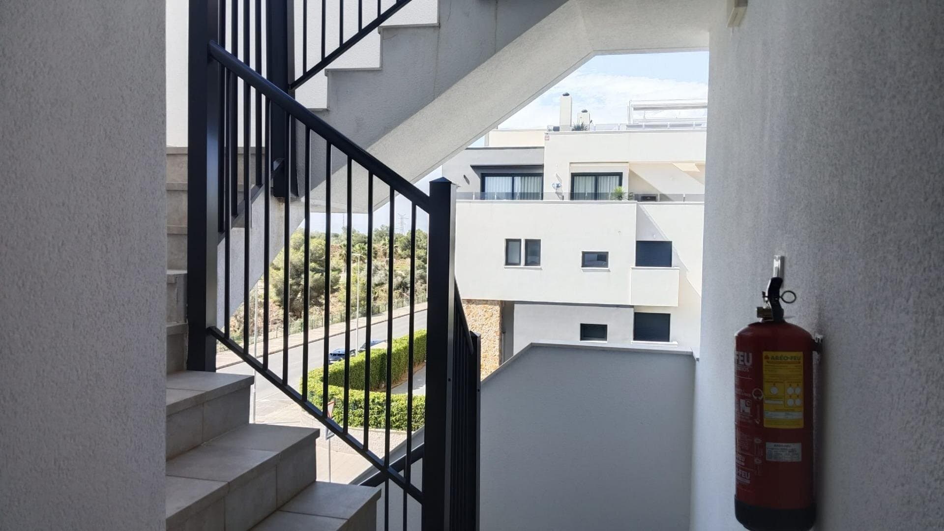 Apartamento de 2 Dormitorios en Pau 8, Orihuela Costa - 23