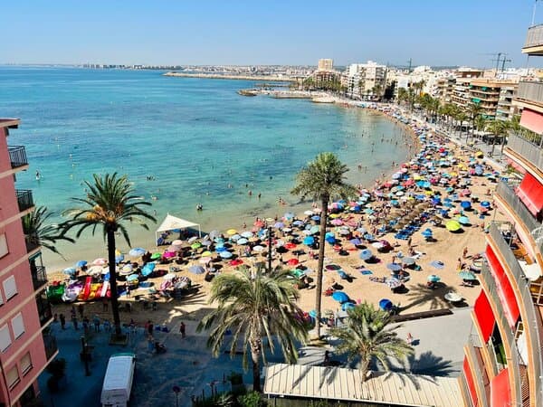 Appartement met 3 Slaapkamers in Playa del Cura, Torrevieja
