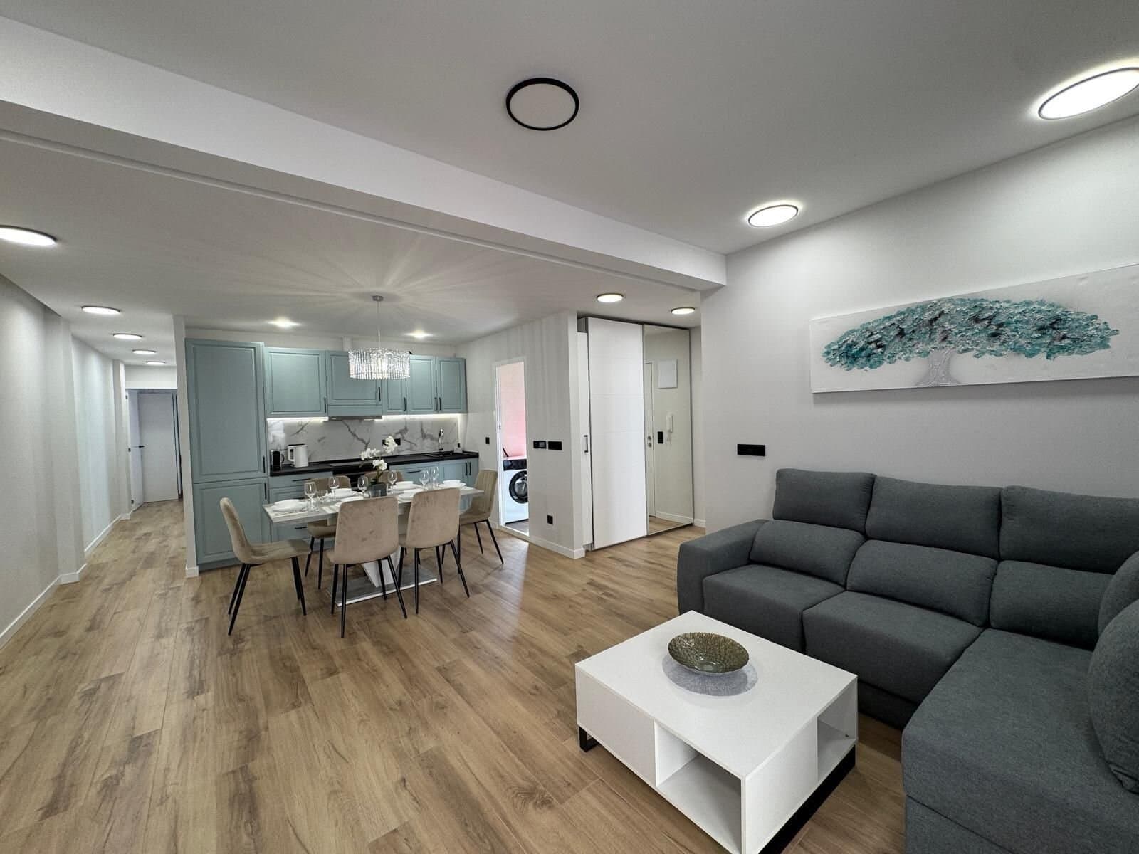 3-Bedroom Apartment in Paseo Maritimo, Torrevieja - 21