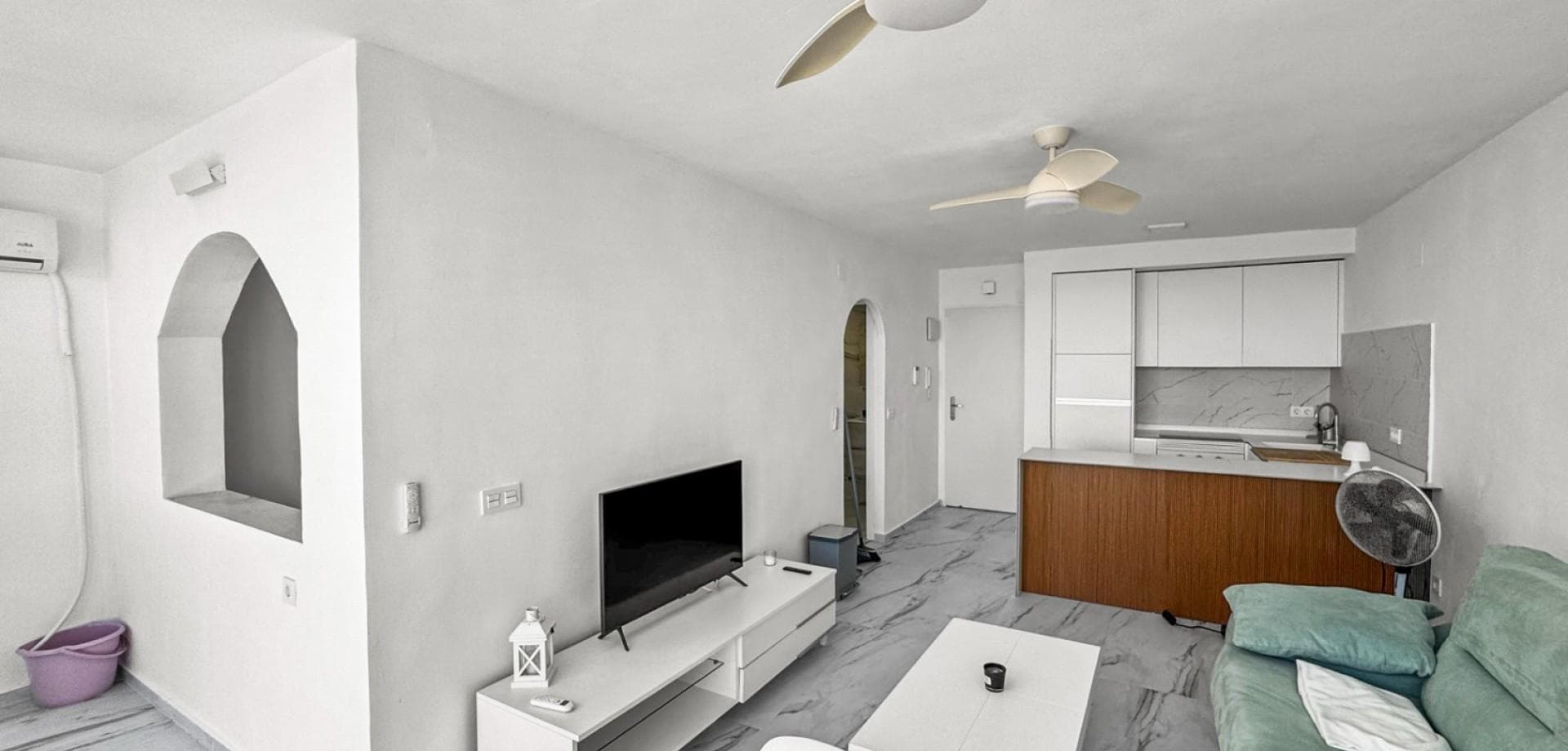 Apartamento de 1 Dormitorios en Punta Prima, Torrevieja - 15