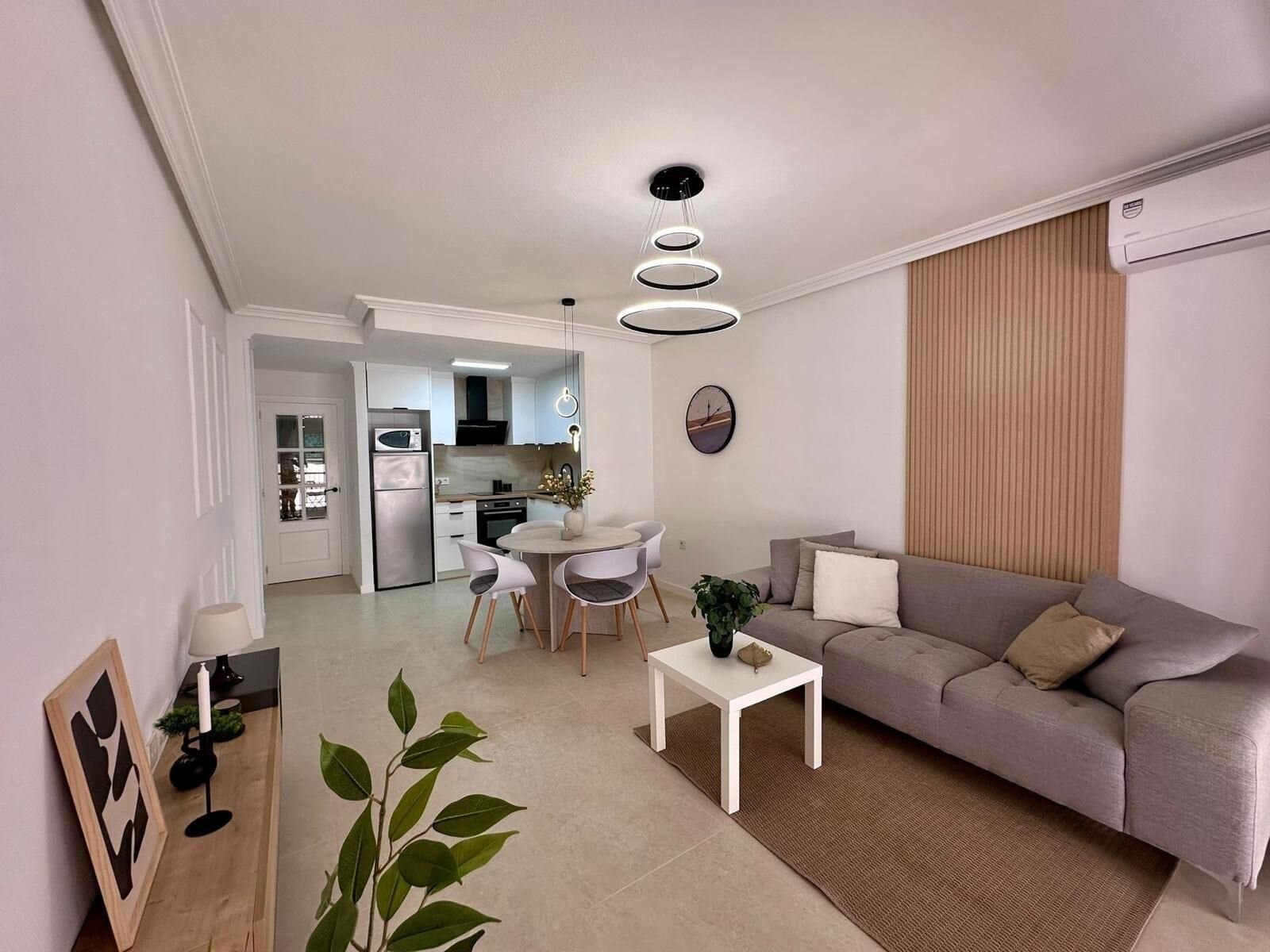 Appartement met 2 Slaapkamers in Estacion de Autobuses, Torrevieja - 22