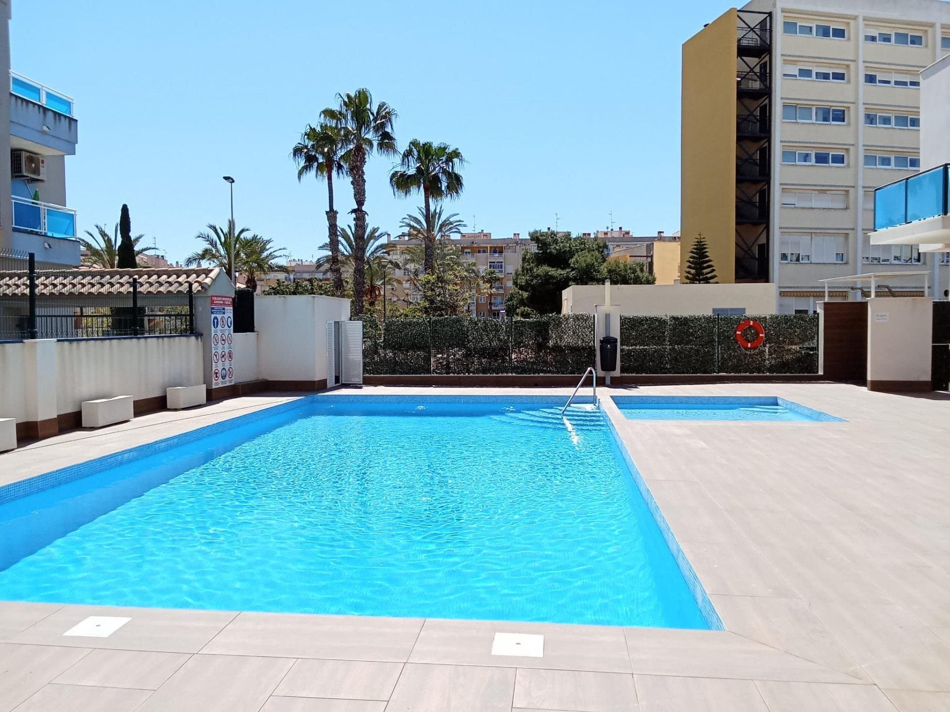 1-Bedroom Apartment in Estacion de Autobuses, Torrevieja - 2