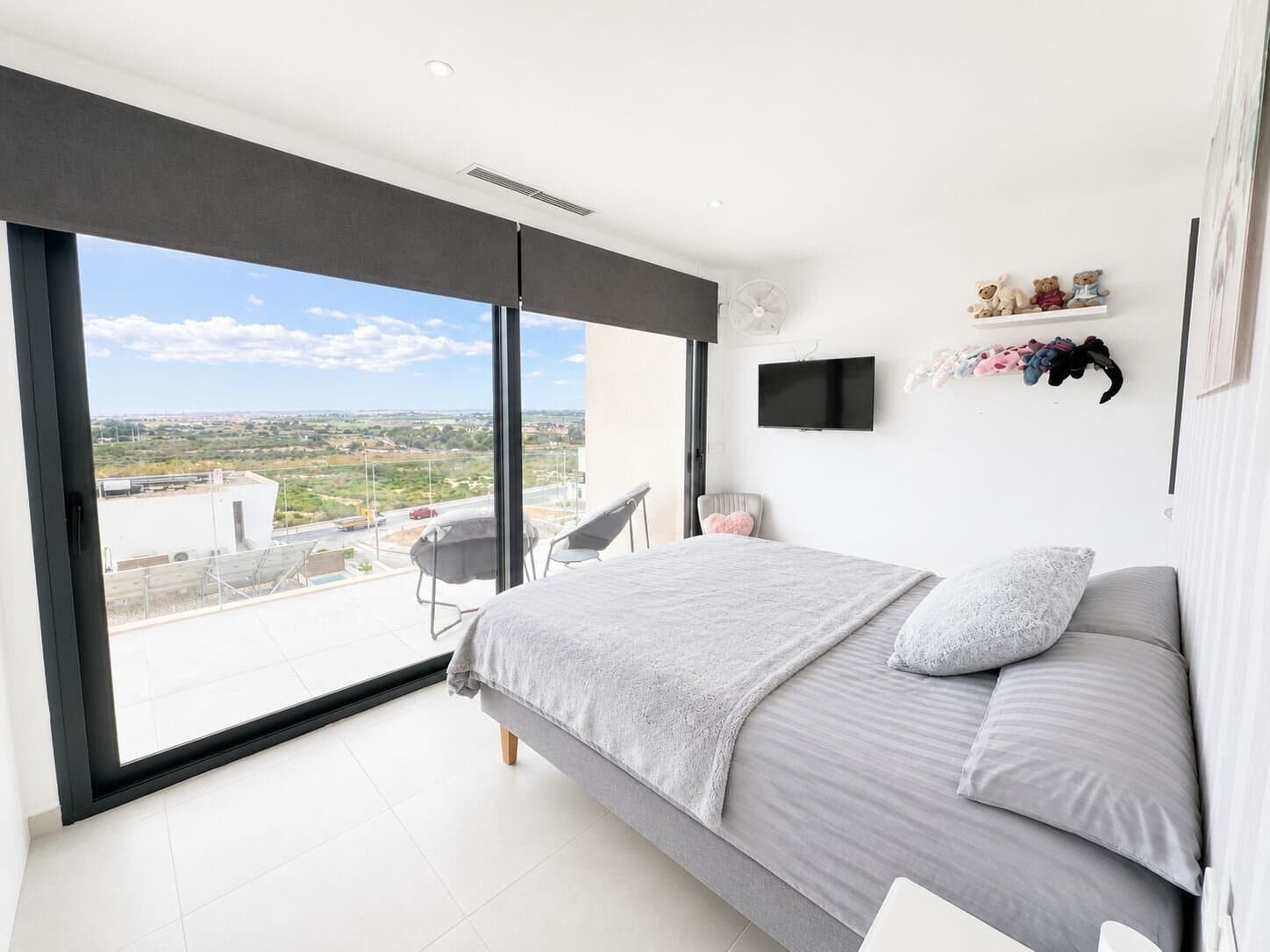 Villa de 4 Dormitorios en Pueblo 4, Benijofar - 18